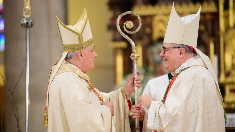 Kardynał Konrad Krajewski objął rządy w archidiecezji łódzkiej. W sobotę 28 marca 2026 r. odbył się jego ingres do bazyliki archikatedralnej (© Sebastian Szwajkowski / Radio Łódź)