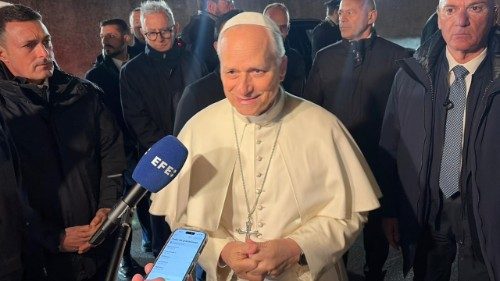 Il Papa, appello a Trump e ai leader del mondo: trovino vie per far finire la guerra
