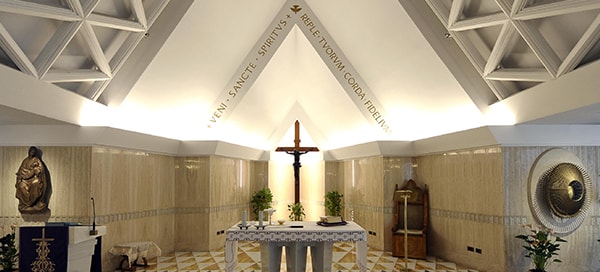 Mise Svētās Martas nama kapelā
